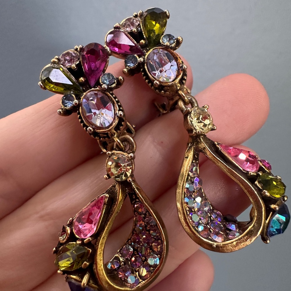Vintage 1950s Signed Hollycraft Jewel Crystal Clip On Earrings - Picture 8 of 8